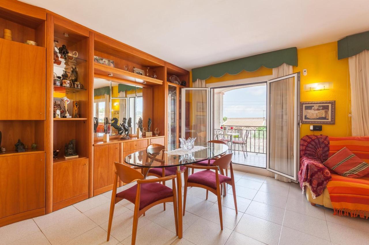 Villa Lilia Vilanova i la Geltrú Extérieur photo