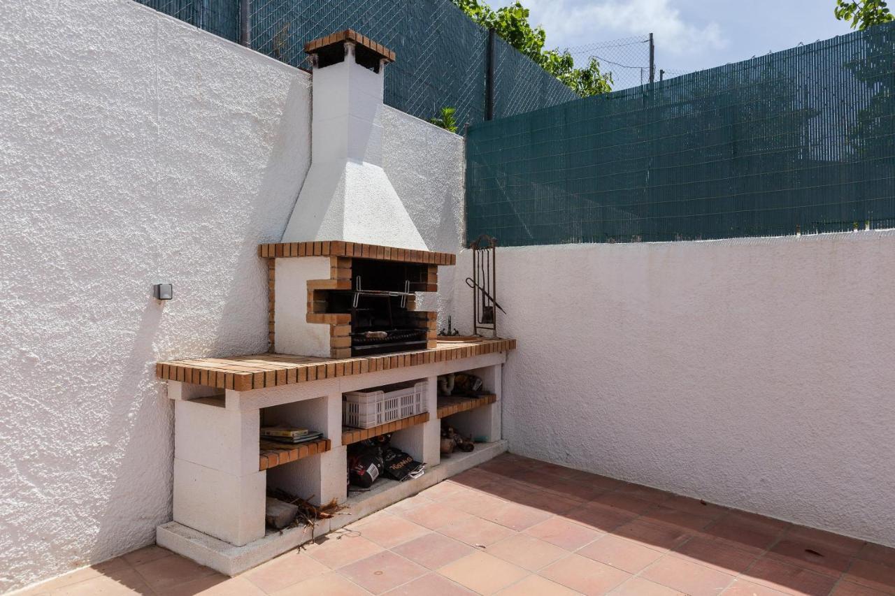 Villa Lilia Vilanova i la Geltrú Extérieur photo